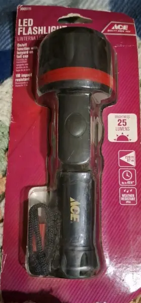 Ace 3005111 Led Flashlight 25 Lumens 2 D Batteries . Red And Black Old 2020 Unopened