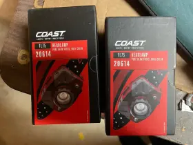 Coast Fl75 Flashlight Lot Of 2 Brand New
