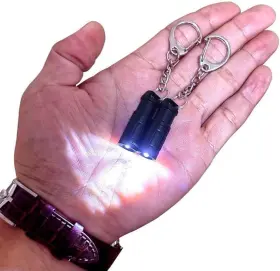 Creative Technology Co .ltd 744110198379 Smallest Super Mini Small Tiny Keychain Flashlight E1 Bright Key Ring Light To