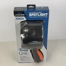 Cyclops Cyc01250 New Halogen Spotlight 1400 Lumen Lumens. 100 Watt