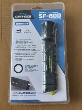 Cyclops Sf-800 New Lumens Led Flashlight Emergency Glass Breaker
