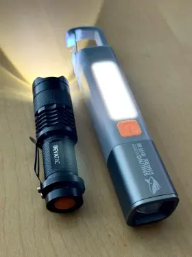 S50-1023 Devatac / Smiling Shark Flashlight Lot Black/gray Camping Lights