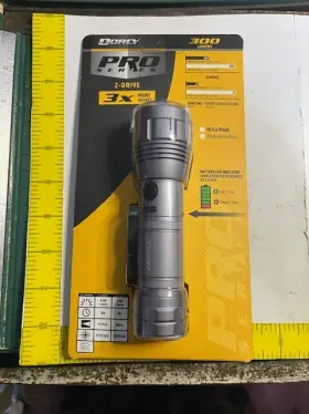 Dorcy 41-4314 Pro Series Z Drive Pwm 300 Lumen Flashlight