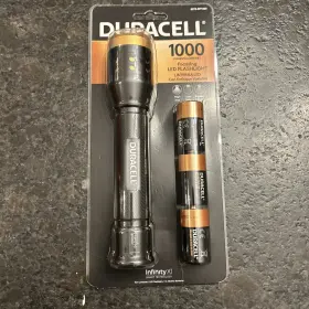 Duracell 8272-df1000 New 1 000 Lumen Aluminum Focusing Flashlight For Everyday Use