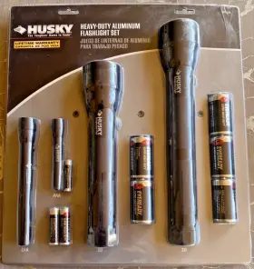 Husky 610-375 Aluminum Flashlights 4-pack Batteries Included New Sealed