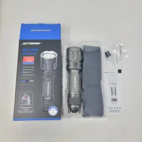 Jetbeam Jet-th20 Guardian 3980 Lumen Tactical Led Flashlight Needs Battery