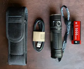 Klarus G2us13794 G20 3000 Lumen Flashlight With 5000 Mah 26650 Battery Extras
