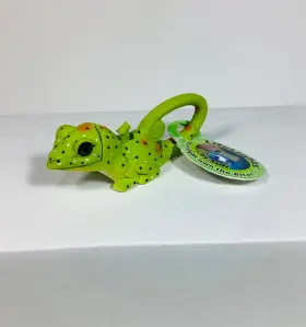 Lifelight 792758620103 Mini Flashlight Keychain Green Lizard