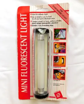 Lightning Bug Fw77w Mini Portable 5 Inch Fluorescent Everywhere Light Vintage New