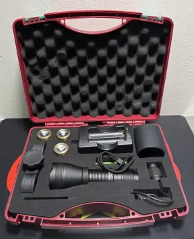 Lumenshooter 610452501453 A10 Ultimate 1000 Lumens Green Hunting Light Flashlight With Rubber Halo Shield