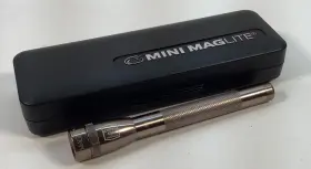 Mag-lite 153-000-606 Mini Maglite Led Rose Gold Flashlight With Bethlehem Steel Presentation Box