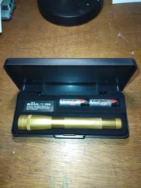 Mag-lite 155-000-547 Mini Maglite Pro Brand New Usa Technology Aa Maga Gold Colored