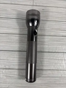 Mag-lite D2020753211 Mag-lite Silver Maglite 2-d Cell Flashlight 10 Inch Led Sn
