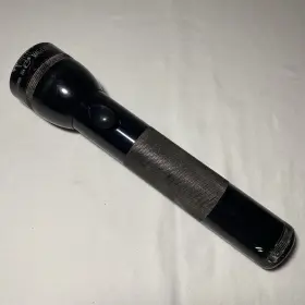 Mag-lite D2023055590 10 Inch Flashlight Black Steel Made In Usa Works Used