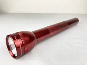 Mag-lite D4010487146 Mag-lite Flashlight 15 Inch Red Aluminum 4 D-cell Made In Usa Tested Working Vgc