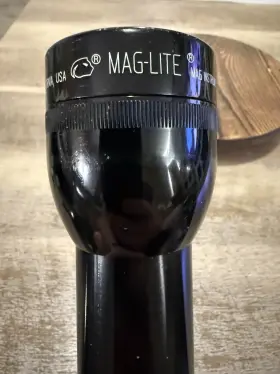 Dl301611706 Mag-lite 12.5 Inch Black 3-d Cell Maglite Led Flashlight Dl301611706 Mag-lite 12.5 Inch Black 3-d Cell Maglite Led Flashlight