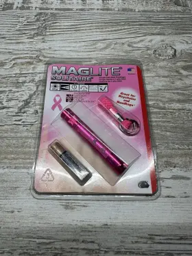 Maglite K3amw6 Solitaire Nbcf Breast Cancer Pink Aaa Flashlight Exp Battery New