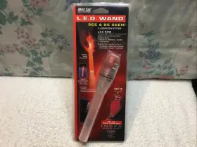 Nite Ize Llw-07-10 Led White Signal Wand And Inova Micro Red Flashlight Lanyard New Sealed