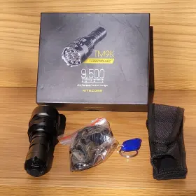 Nitecore 9xp-lhd Tm9k 9500 Lumen Led Flashlight With Rechargeable 5000mah 21700 Battery