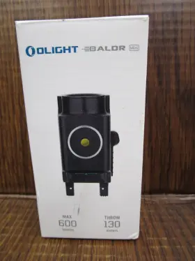 Olight 972378121165 Baldr Mini 600 Lumens 130m Throw New Ob