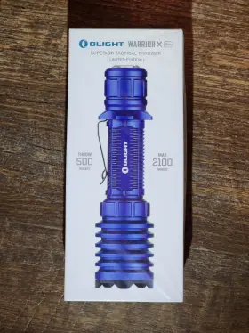 2100 Olight 972378121738 Warrior X Pro Blue Rechargeable Tactical Flashlight Lum 500 Meter