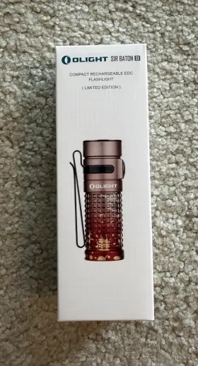 Olight 972378124296 S1r Baton Ii Volcano Red Limited Edition 1000 Lumen Flashlight Olight 972378124296 S1r Baton Ii Volcano Red Limited Edition 1000 Lumen Flashlight