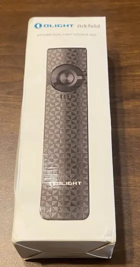 Olight 975498001478 Arkfeld Pinwheel Gunmetal Grey Cool White