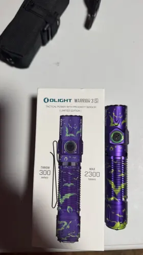 Olight 977261690766 Warrior 3s Dual-switch Flashlight 2300 Lumens Nocturnal Sentinel