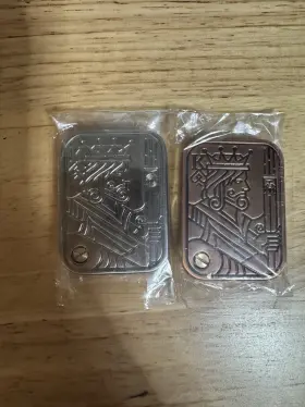 Olight Arkproc3rslvgrpcw New Arkpro Metal Push Card Gold And Silver