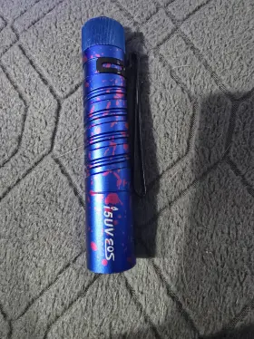 Olight I5uv-eos I5uv Eos Blue Pink Led Handheld Clip On Aluminum Flashlight