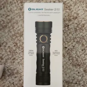 Lysn.2097 Olight Seeker 2 Pro Green Led Flashlight 3200 Lumens 250m Ipx8 Rechargeable