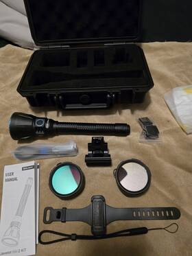 Kit de caza Linterna LED recargable Olight Javelot Turbo 2 Camo