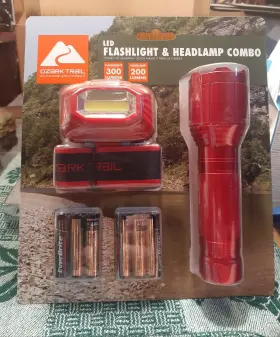 Ozark Trail 820909216025 Led Flashlight And Headlamp Combo Red Batteries New