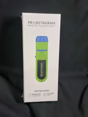 Projectagram 860005767007 Photo Flashlight - Green New Sealed