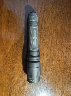 Surefire E2la E2l Outdoorsman Flashlight - Cracked Plastic See Details