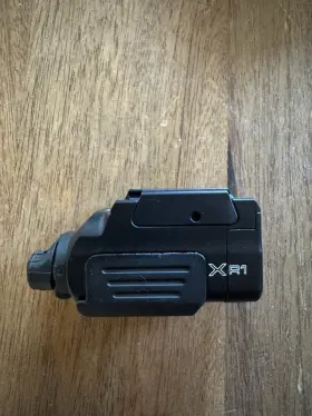 Surefire Xr1a Xr1-a Compact Rechargeable Led Handgun Light 800 Lumens