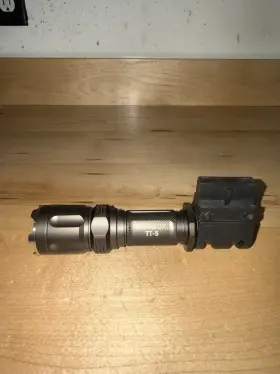 Terralux Tt5-ex Flashlight