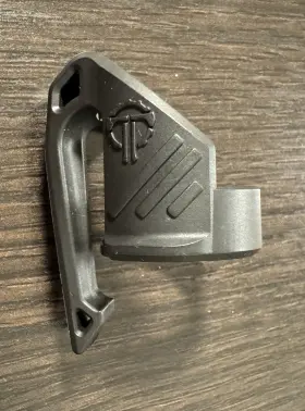 Thyrm Lpc00 Low Profile Carry Lpc Flashlight Clip - Black