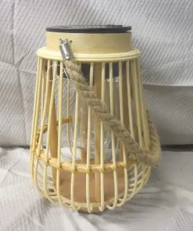 Tommy Bahama 840388329948 Rechargeable Solar Led Lantern Bluetooth Speaker - Works Great