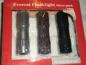 Totes 613299109547 Isotoner Everest Super Bright Flashlight Travel 3 Silver Black Camouflage