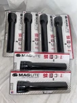 Lot Of (6) Mag-lite Led Flashlights ST2D016. Fixed Price $132.00.